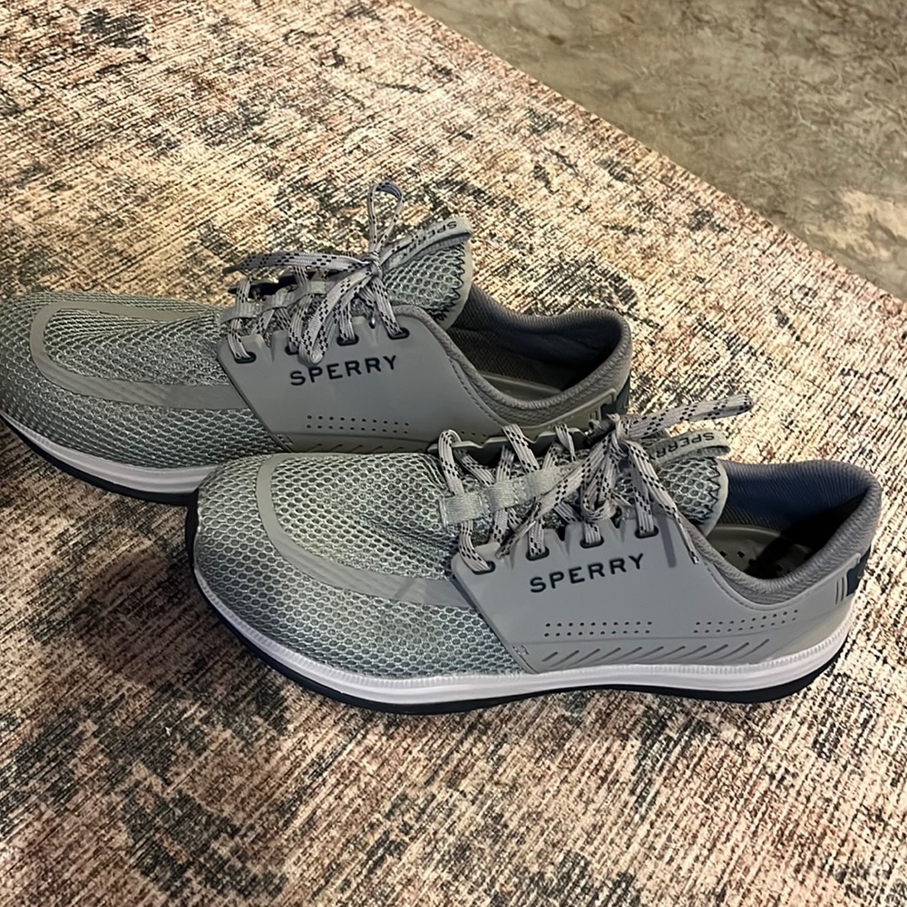 Sperry Tennis Shoes